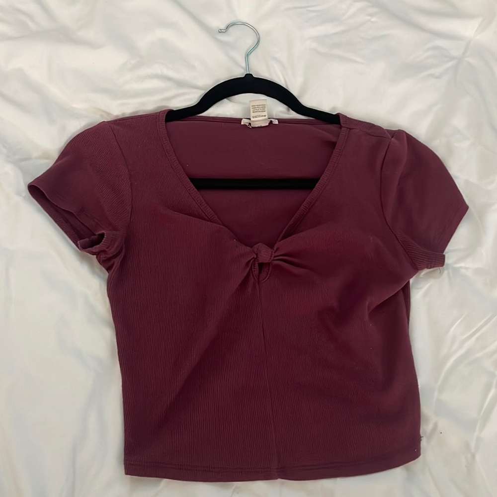 Fashionable tee!
